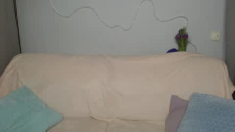 dominikaak online show from 04.19.26