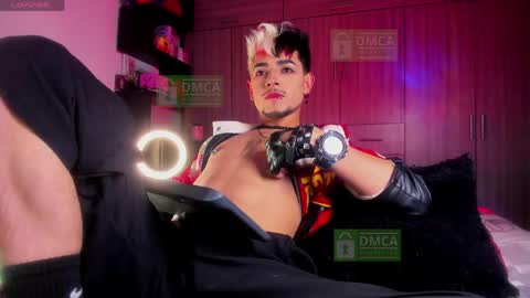 Dominik Eclipse  online show from 04.16.26