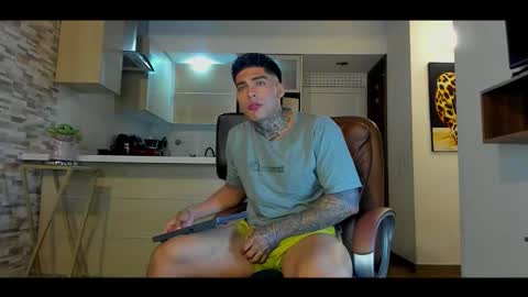 Only fans Ronnie col---InstaRonniecolleman  online show from 11.17.25