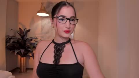 Dominique online show from 07.15.26