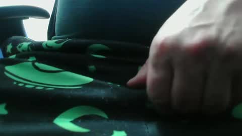 Dominique online show from 03.11.25