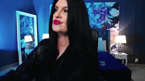 Snapshot of dommelisa chatting on 05.07.26 Dom Melisa online show from 05.07.26