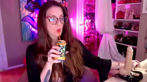 DommeTomorrow online show from 01.07.25