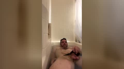 Snapshot of dommydata chatting on 12.13.25 El Senor de Cielos online show from 12.13.25