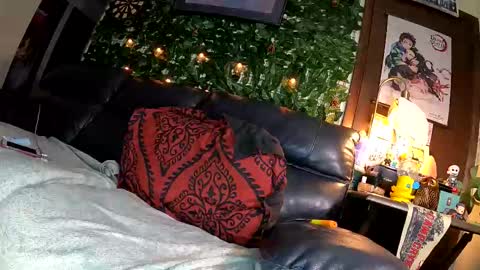 Sapphire Fox online show from 10.30.25