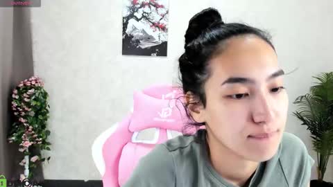 Aura online show from 10.28.25