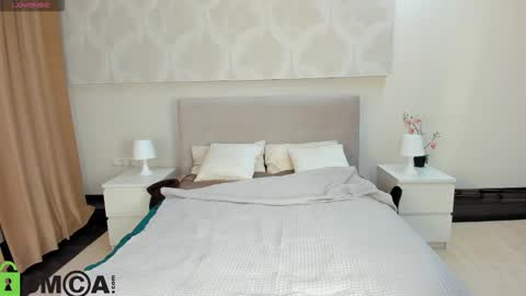 Donna On GMT2 Mon-Fri 3-9 AM online show from 09.26.25