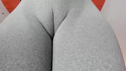 Paula DiazGMT-5 0730 - 1400 online show from 09.21.25