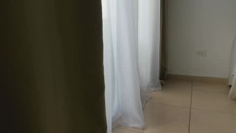 Donatella online show from 02.12.25