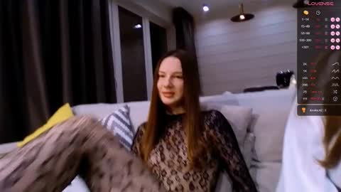 Dora  online show from 10.18.25