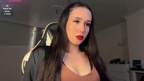 Snapshot of doragranat chatting on 03.22.26 doragranat online show from 03.22.26