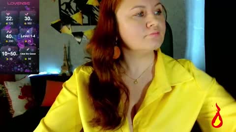 Snapshot of doraross chatting on 10.19.25 Dora online show from 10.19.25