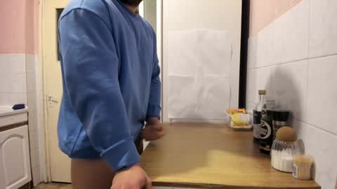 Snapshot of doriancretu95 chatting on 12.15.24 menu below online show from 12.15.24