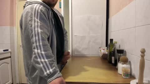 Snapshot of doriancretu95 chatting on 02.10.25 menu below online show from 02.10.25