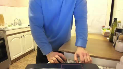 Snapshot of doriancretu95 chatting on 02.16.25 menu below online show from 02.16.25