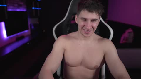 Dorian Reyes online show from 01.16.25