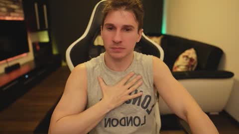 Dorian Reyes online show from 02.02.26