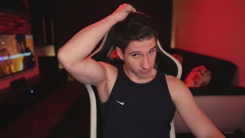 Dorian Reyes online show from 04.14.26