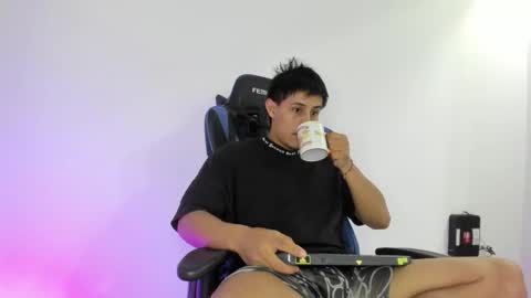 dorman_boy online show from 12.17.25