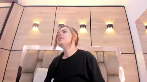  DOROTHY online show from 11.19.25