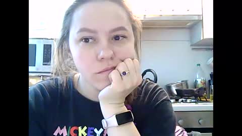 Snapshot of dorrie_ann chatting on 01.01.25 Dorrie Ann online show from 01.01.25