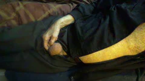 Hello  welcome to Slutsville  I am the Naked Chef  really  but you may call me Peter online show from 11.01.25