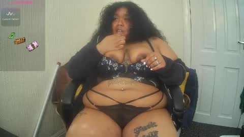 DeeDee online show from 04.23.26