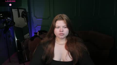 Snapshot of doublee_trouble chatting on 06.19.26 Eva ana Liza online show from 06.19.26