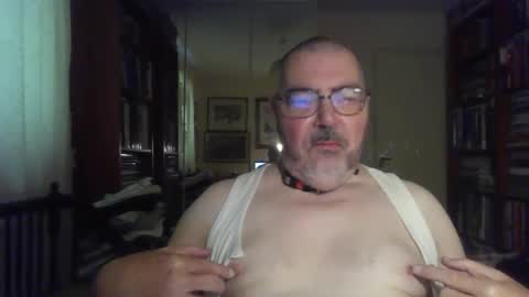 Snapshot of doxoebloke68 chatting on 09.27.25 doxoebloke68 online show from 09.27.25