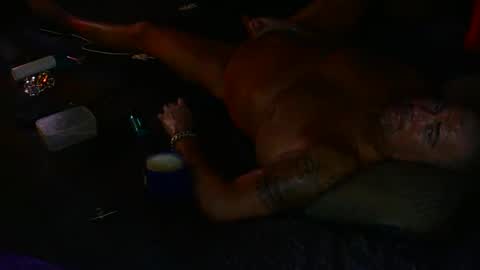 Snapshot of dr_frankensquirter chatting on 10.18.25 ich wei es nicht online show from 10.18.25