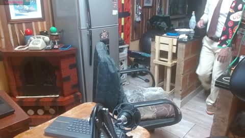 Dr  Simon online show from 12.31.24