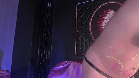 Lissa  Or DRACARYSS your dragon Queen  online show from 01.18.25