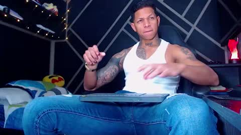 Drake online show from 11.10.25