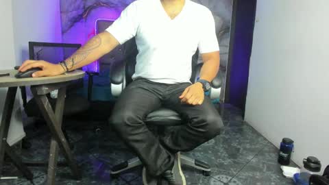 Snapshot of drako_argenti_ chatting on 03.16.26 Drako online show from 03.16.26