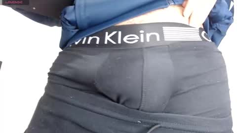 drako_monstercock online show from 10.25.25