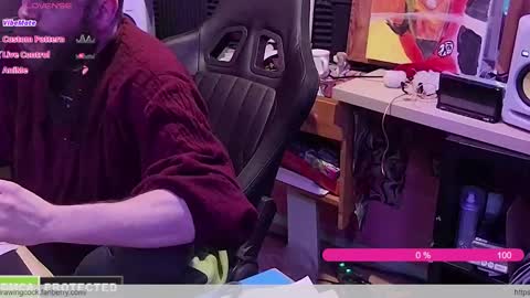 Snapshot of drawingcock chatting on 02.01.25 drawingcock online show from 02.01.25