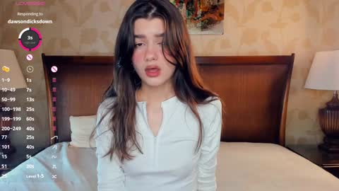 Hi Im Monika Welcome to my room online show from 12.22.25