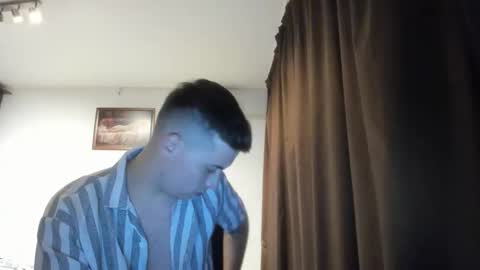 Snapshot of dreamboy240 chatting on 10.31.25 Johnny online show from 10.31.25