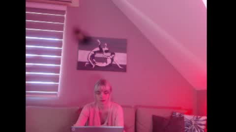 A girl online show from 09.19.25