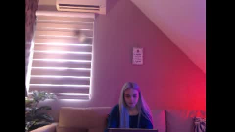 A girl online show from 03.27.26