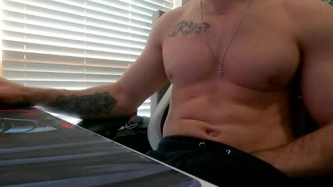Snapshot of dreamering chatting on 04.26.26 Dreaming on going live with a woman p online show from 04.26.26