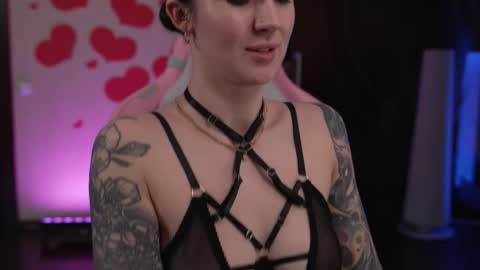 Snapshot of dreamgogo chatting on 02.20.26 Sarah online show from 02.20.26