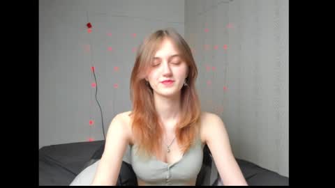 dreamy_pollyyy online show from 03.11.26