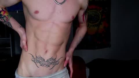 Snapshot of dreamyadam chatting on 05.06.26 Adam Dream online show from 05.06.26