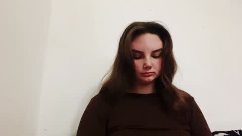 Snapshot of dreamyblushfairy chatting on 12.03.24 Mila online show from 12.03.24