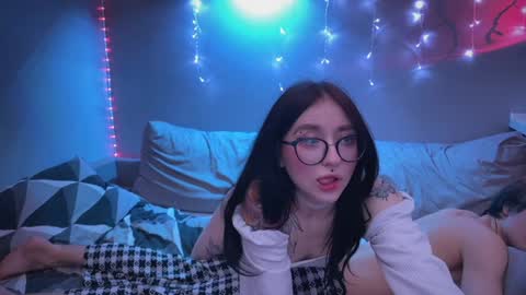 Tara  Sonny online show from 02.01.25