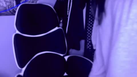 Tara  Sonny online show from 10.14.25