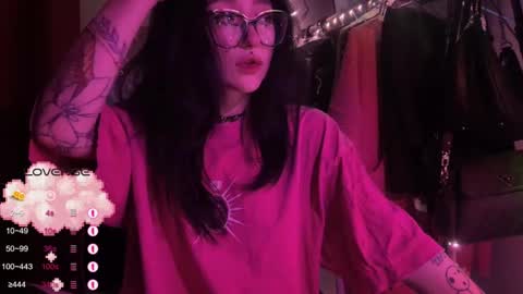 Tara  Sonny online show from 12.16.25