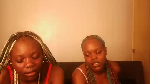 Snapshot of drip_doll_ chatting on 05.07.26 Kimberly online show from 05.07.26