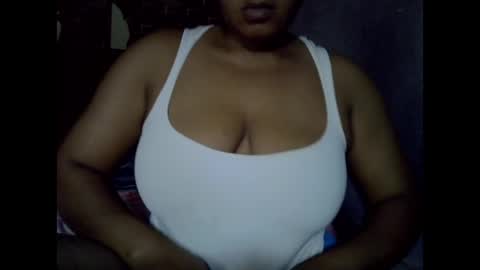 Snapshot of drippingnwet chatting on 05.29.26 drippingnwet online show from 05.29.26